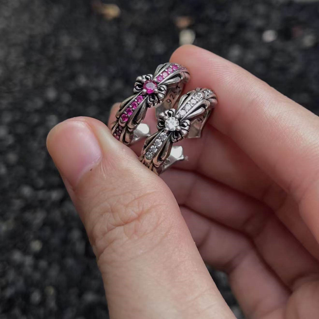 Anillo Vintage Neón Iris - Elegancia y Estilo Único